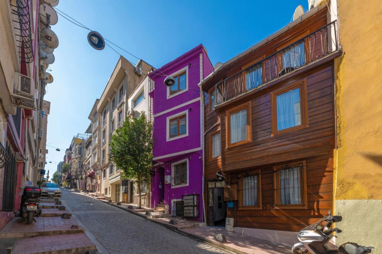 Taksim Wooden House Hostel Isztambul Kültér fotó